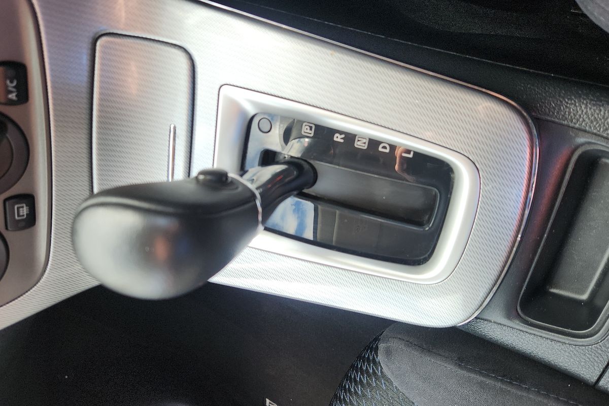 2013 Nissan Pulsar ST-L B17