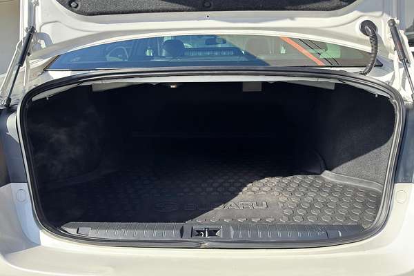 2015 Subaru Liberty 3.6R 6GEN
