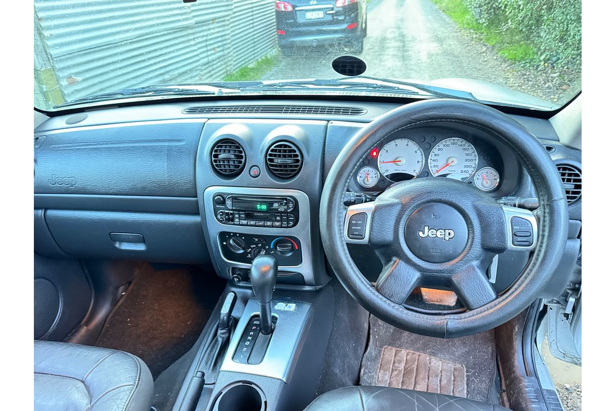 2001 Jeep CHEROKEE