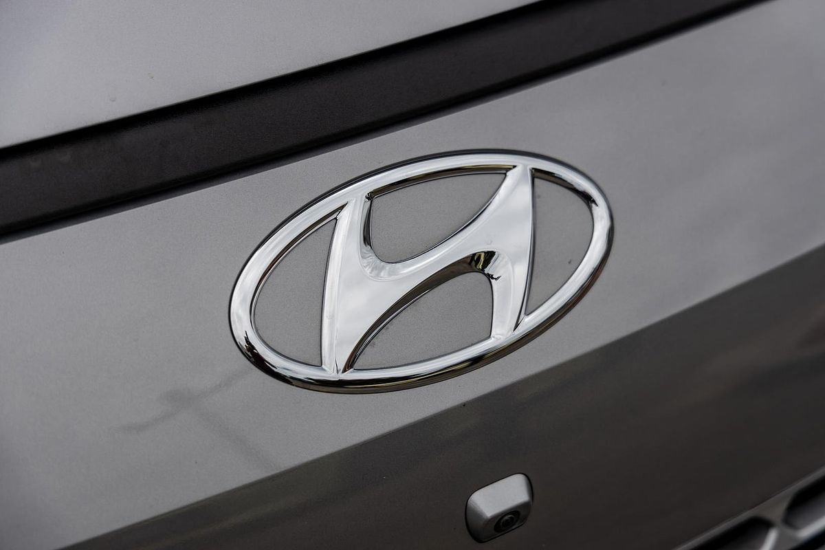2024 Hyundai STARIA LOAD US4.V2