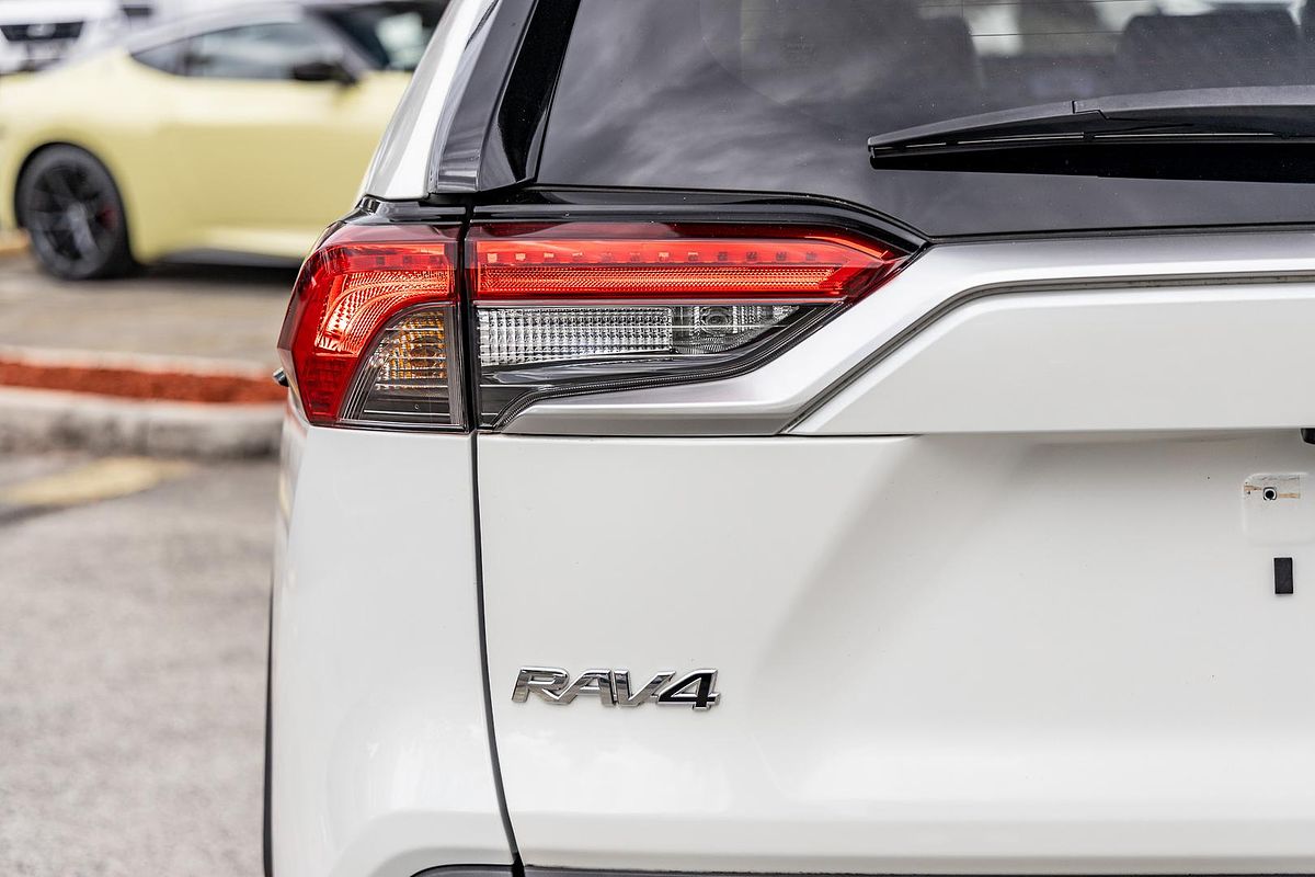 2022 Toyota RAV4 Cruiser AXAH54R