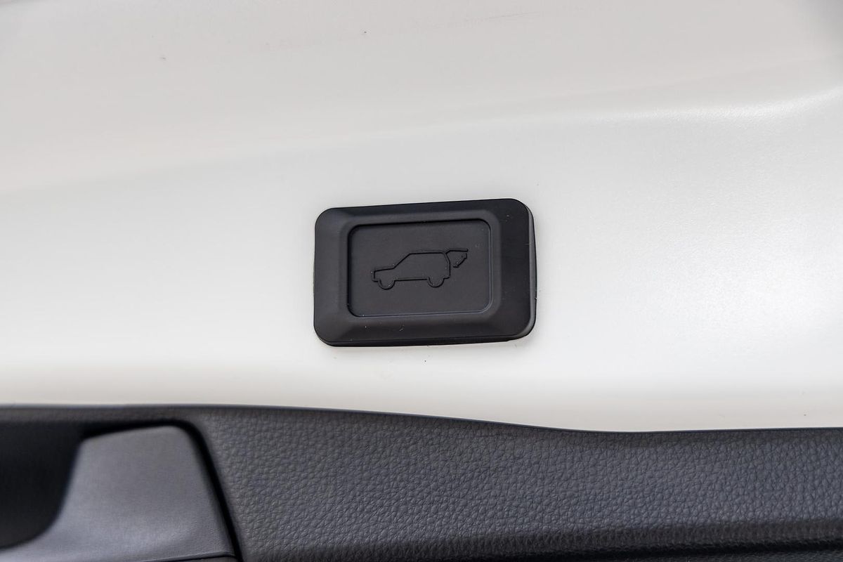 2022 Toyota RAV4 Cruiser AXAH54R