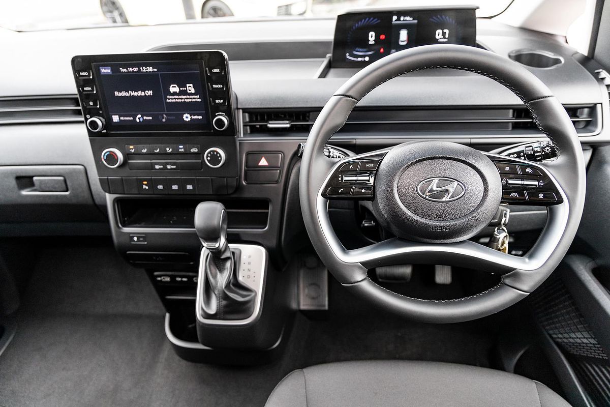 2024 Hyundai STARIA LOAD US4.V2