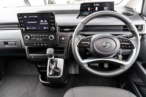 2024 Hyundai STARIA LOAD US4.V2