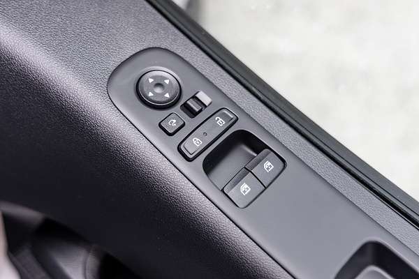 2024 Hyundai STARIA LOAD US4.V2