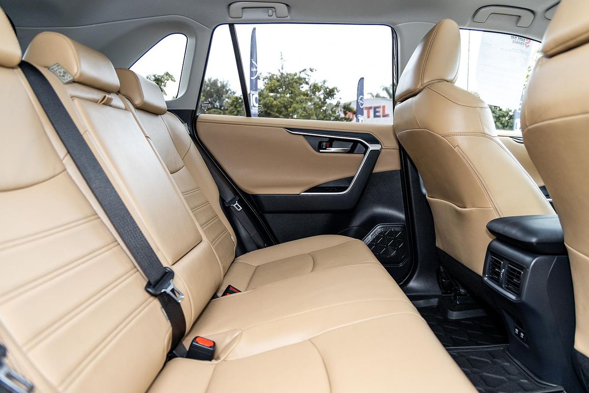 2021 Toyota RAV4 Cruiser AXAH54R