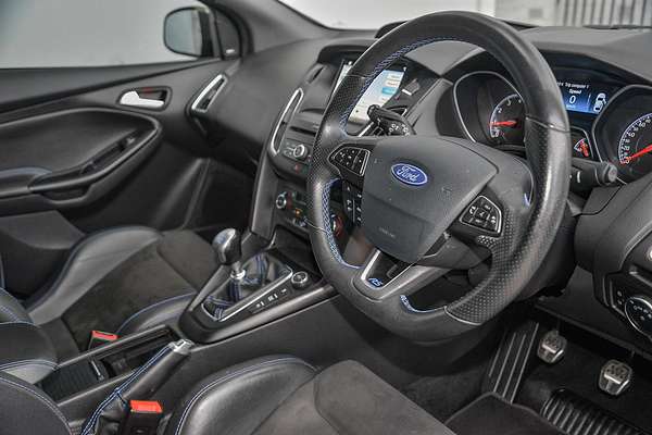 2017 Ford Focus RS LZ