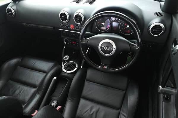 2000 Audi TT