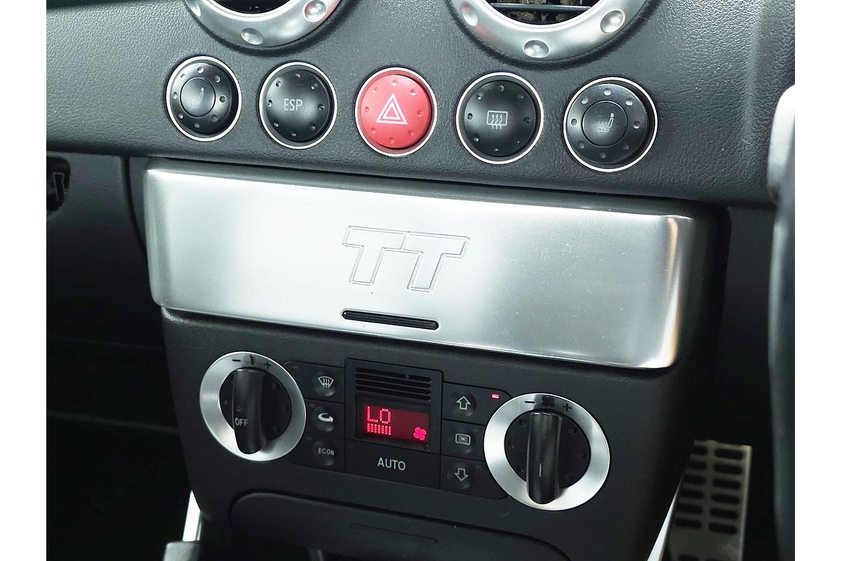 2000 Audi TT
