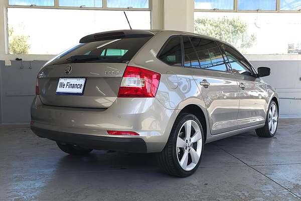 2014 SKODA Rapid Elegance NH