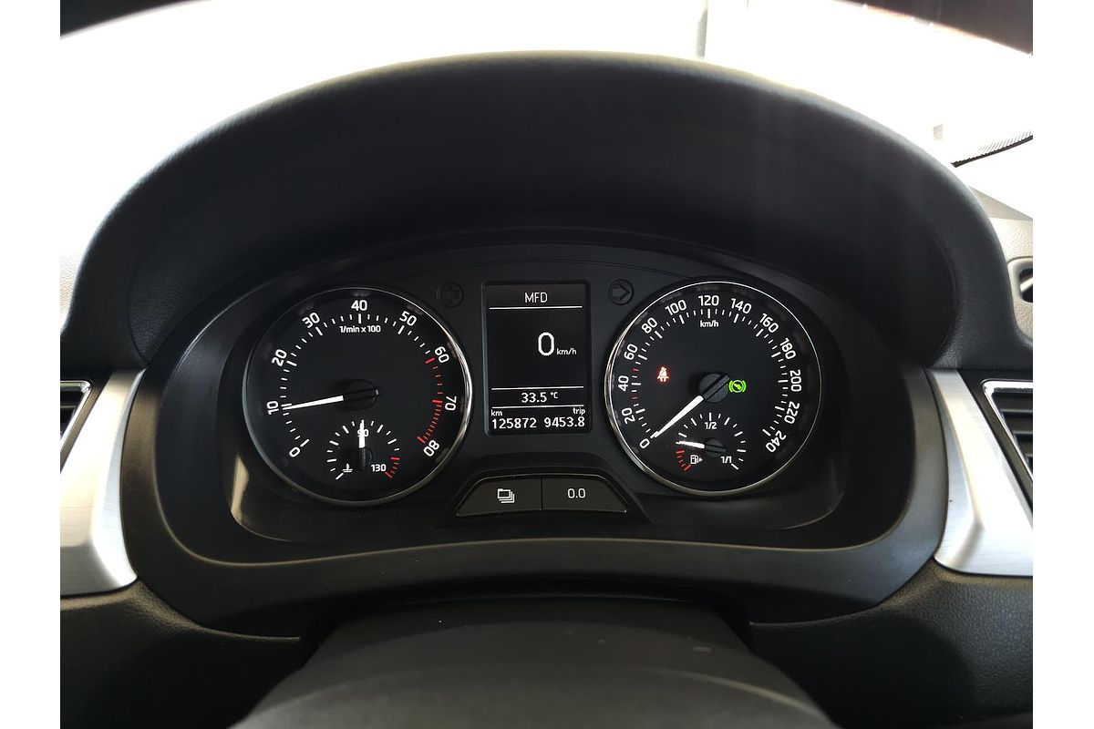 2014 SKODA Rapid Elegance NH