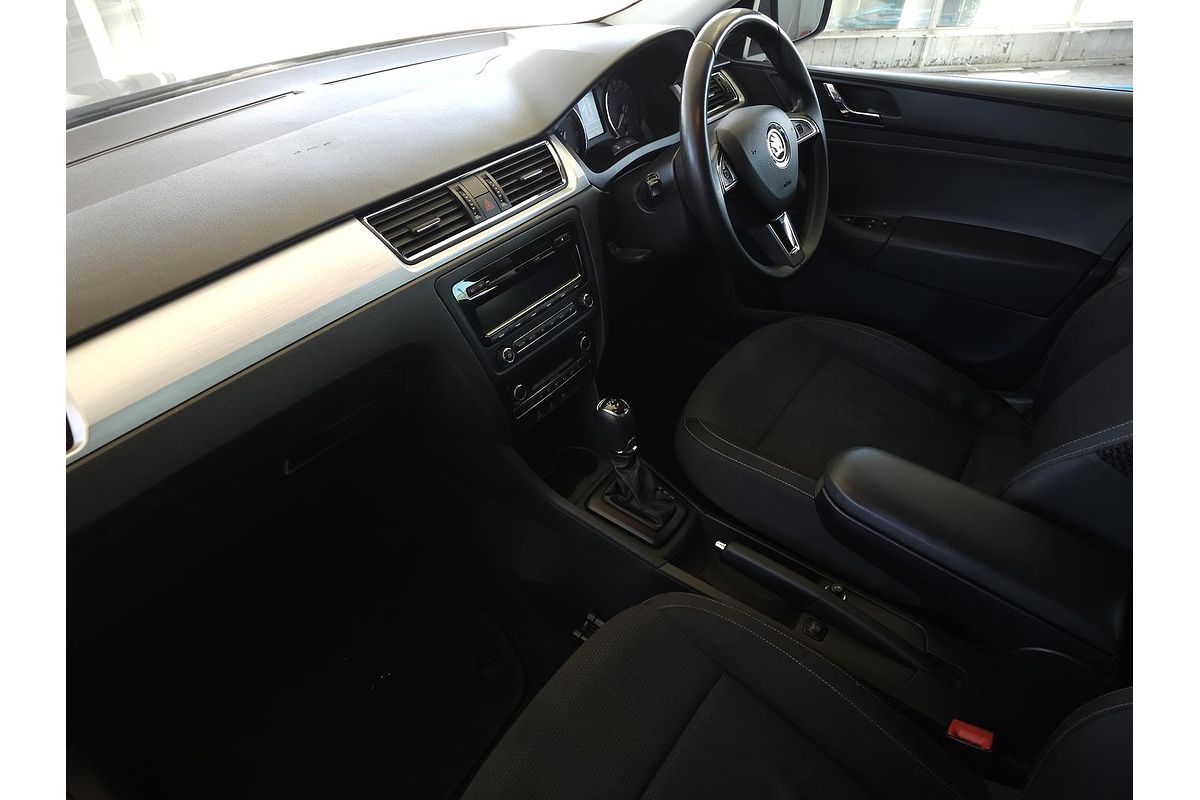 2014 SKODA Rapid Elegance NH