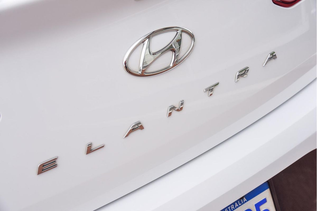 2019 Hyundai Elantra Active AD.2