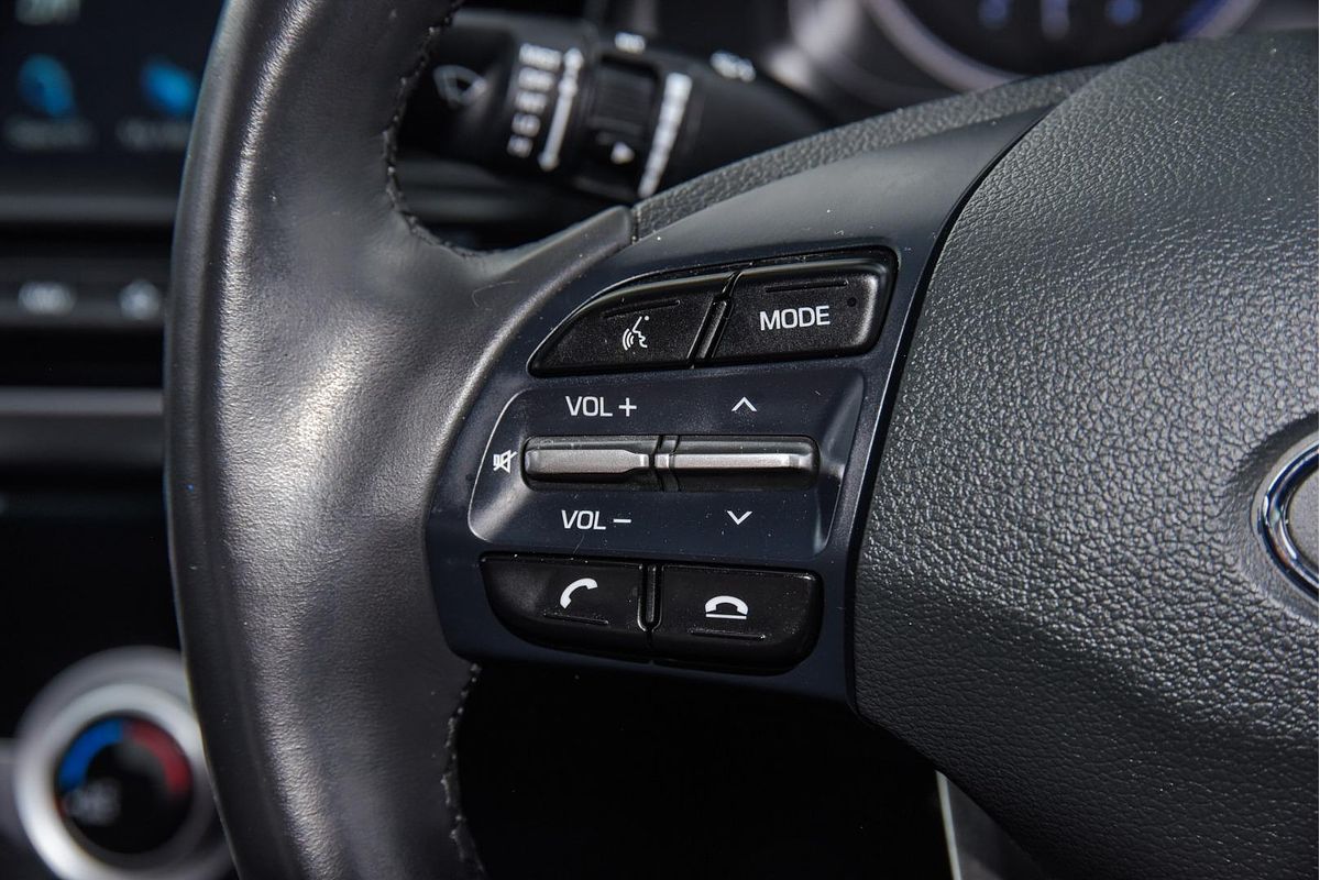 2019 Hyundai Elantra Active AD.2