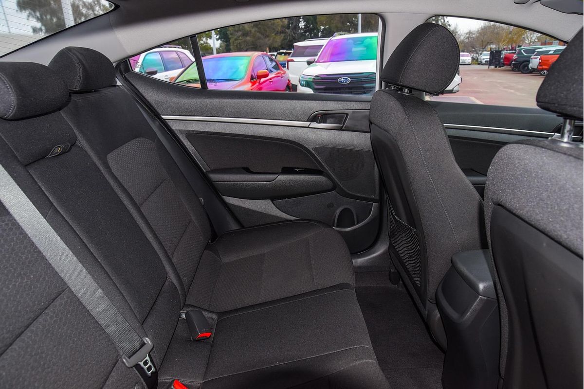 2019 Hyundai Elantra Active AD.2