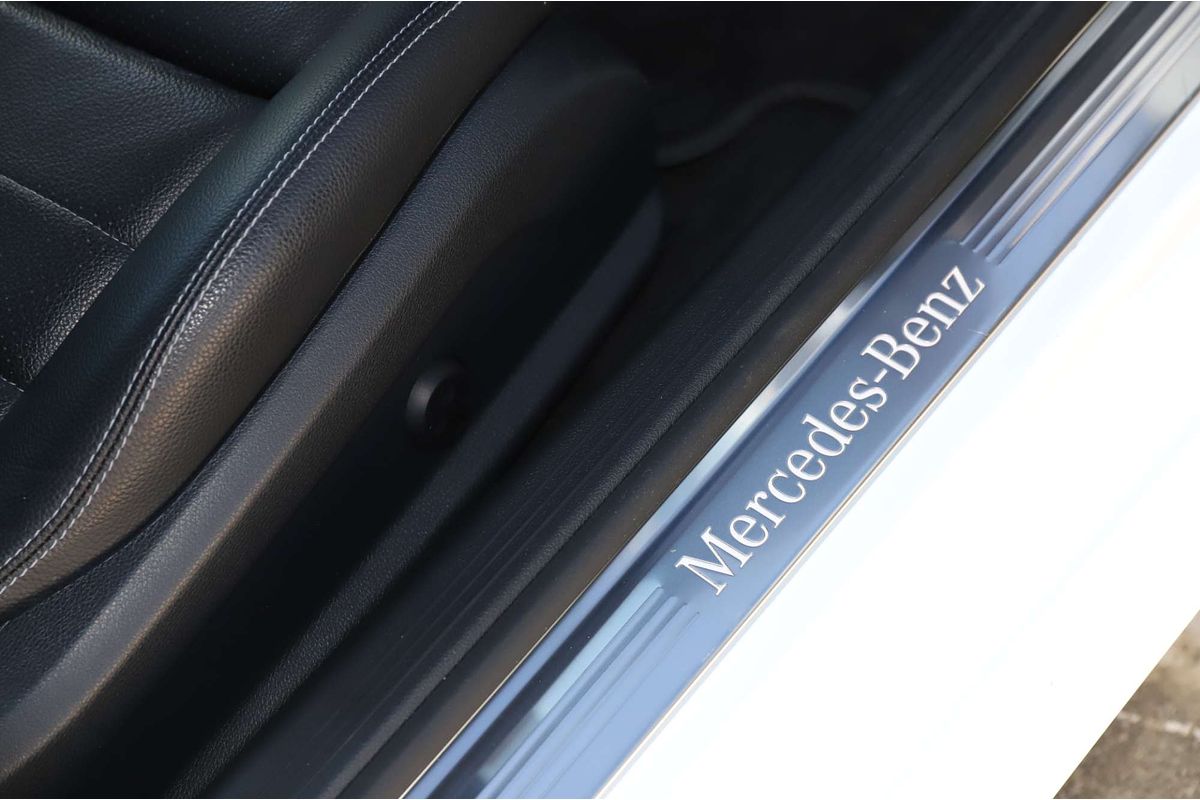 2019 Mercedes-Benz C-Class C200 C205