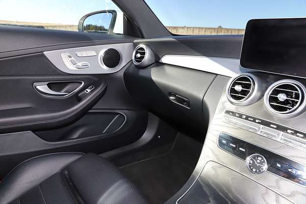 2019 Mercedes-Benz C-Class C200 C205