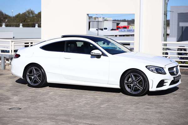 2019 Mercedes-Benz C-Class C200 C205