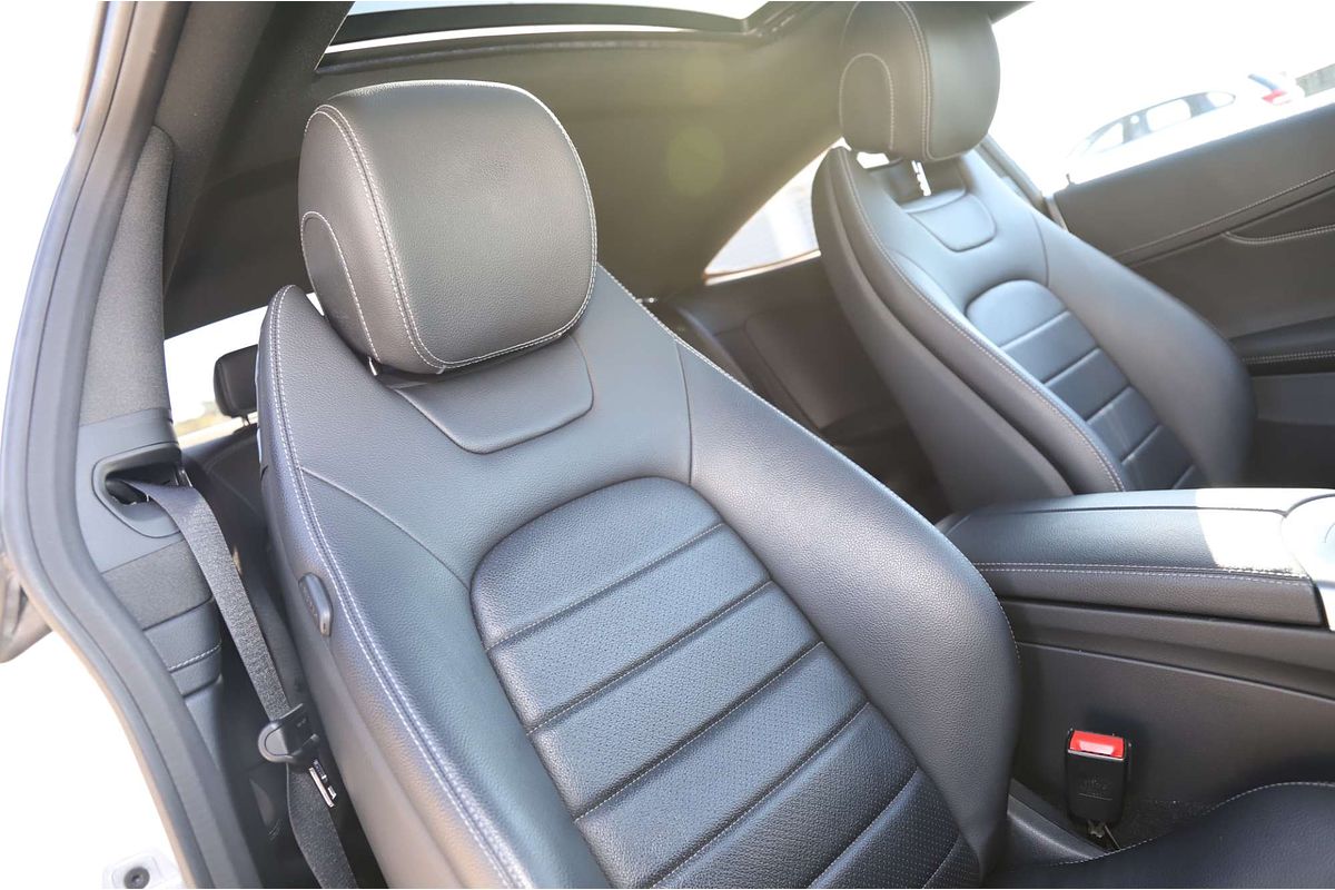 2019 Mercedes-Benz C-Class C200 C205