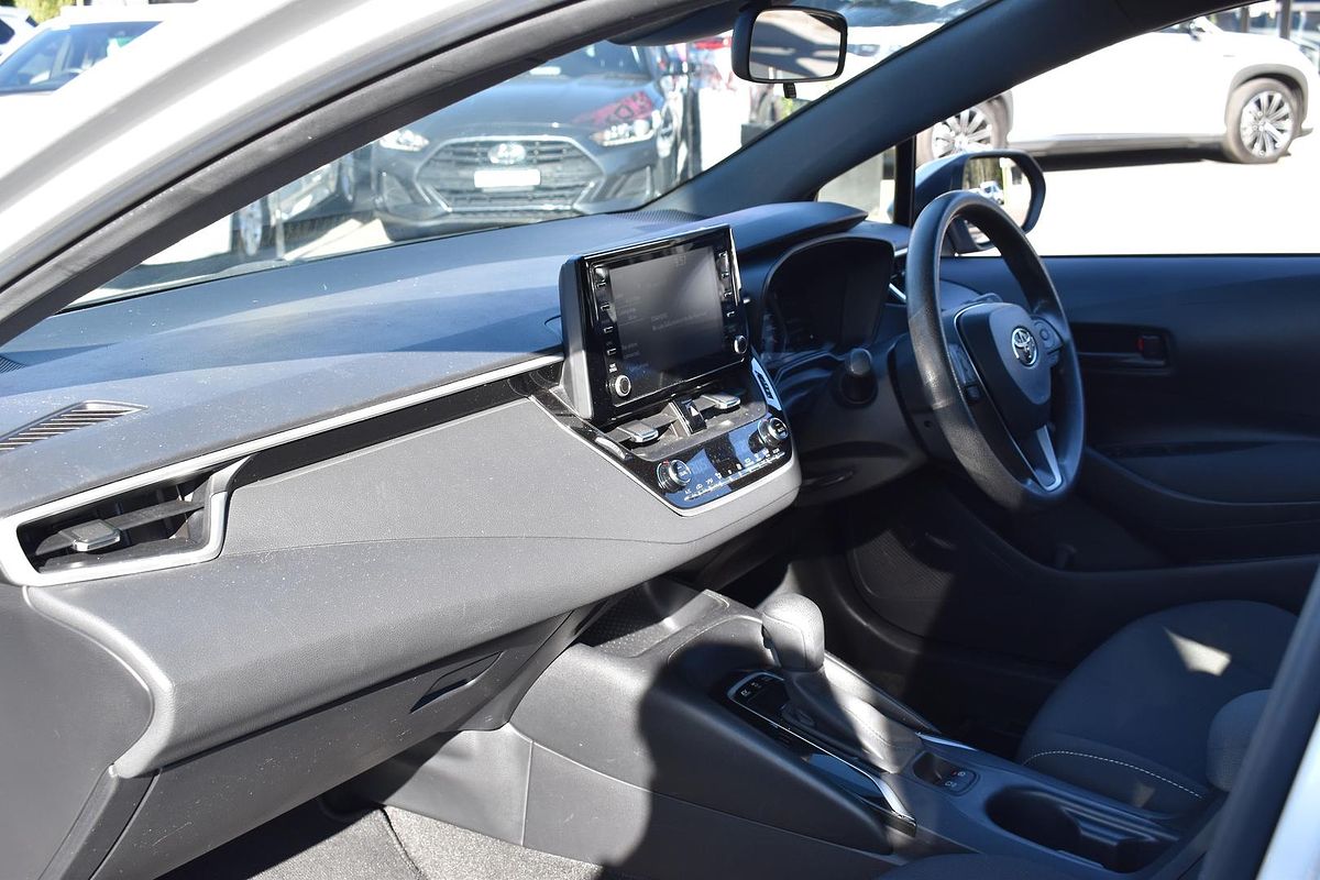 2019 Toyota Corolla ZR Hybrid ZWE211R