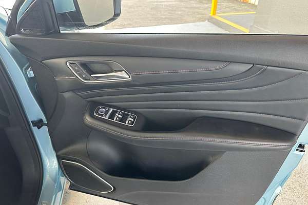 2021 MG HS Plus EV Essence SAS23