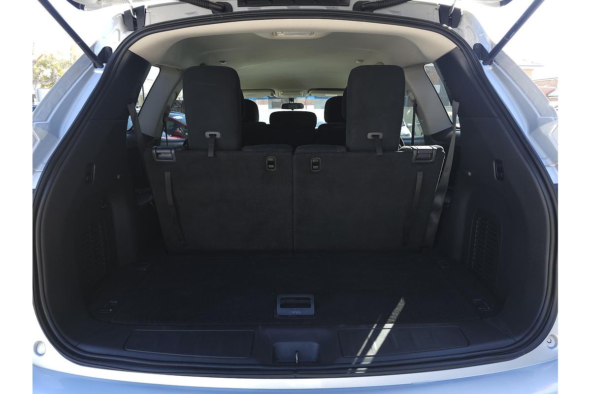 2015 Nissan Pathfinder ST R52
