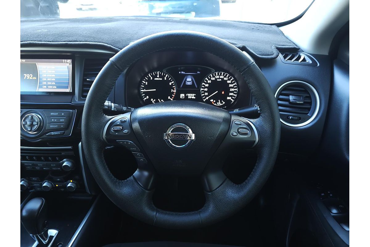 2015 Nissan Pathfinder ST R52