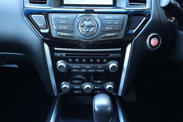2015 Nissan Pathfinder ST R52