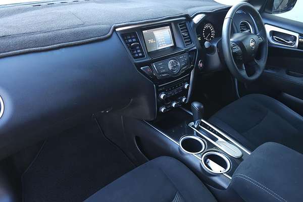 2015 Nissan Pathfinder ST R52