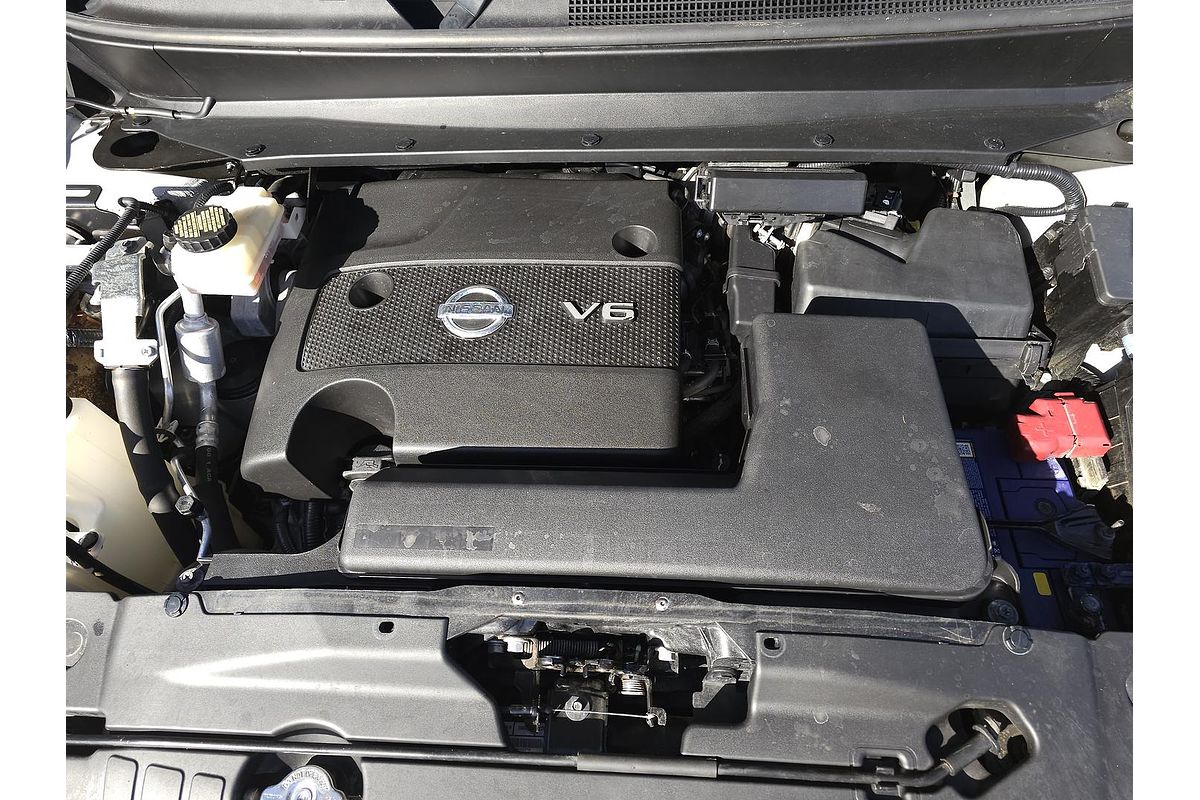 2015 Nissan Pathfinder ST R52