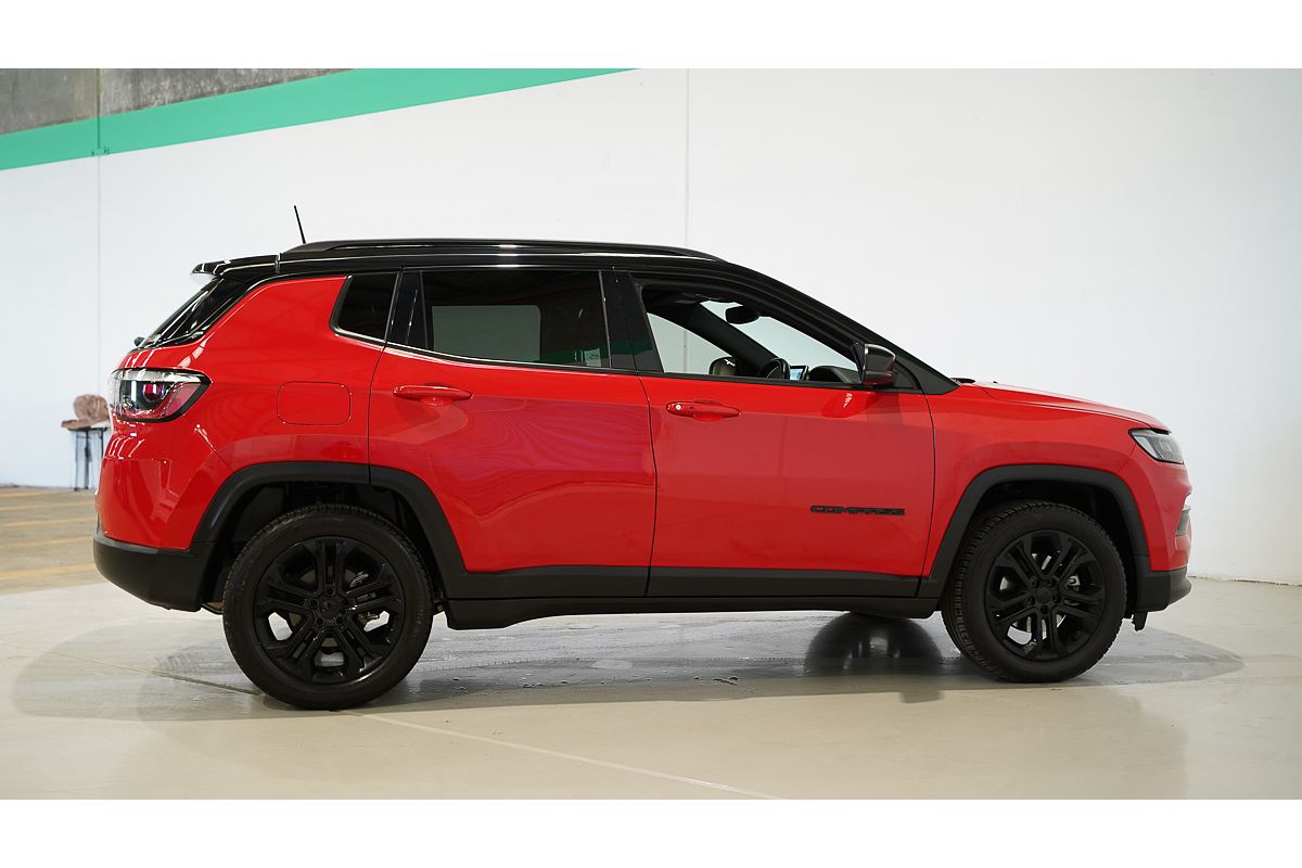 2022 Jeep Compass Night Eagle M6