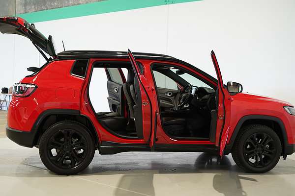 2022 Jeep Compass Night Eagle M6