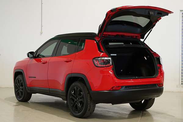 2022 Jeep Compass Night Eagle M6