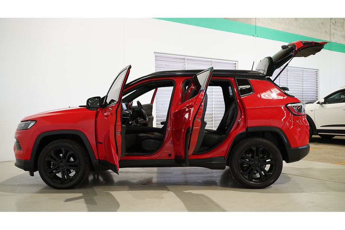 2022 Jeep Compass Night Eagle M6