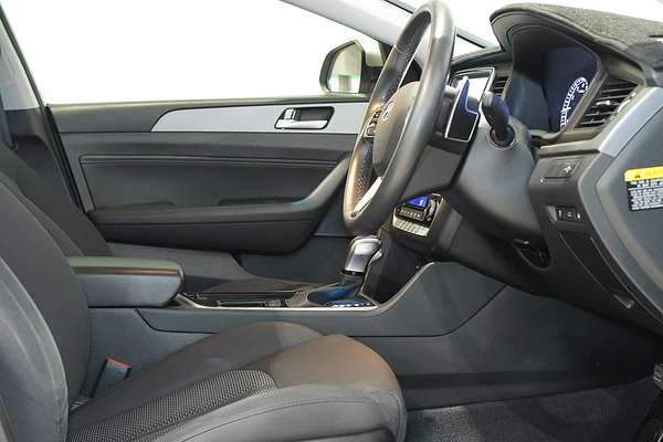 2018 Hyundai Sonata Active LF4