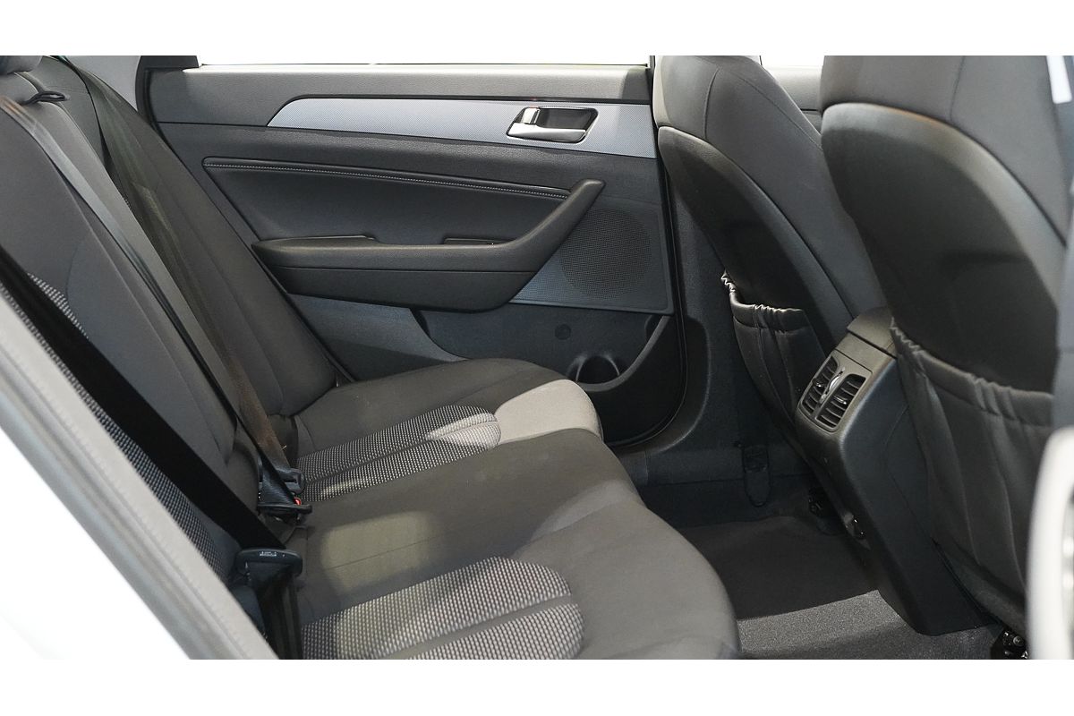 2018 Hyundai Sonata Active LF4