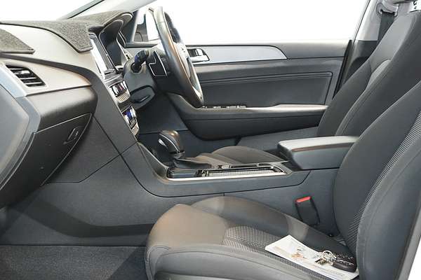 2018 Hyundai Sonata Active LF4