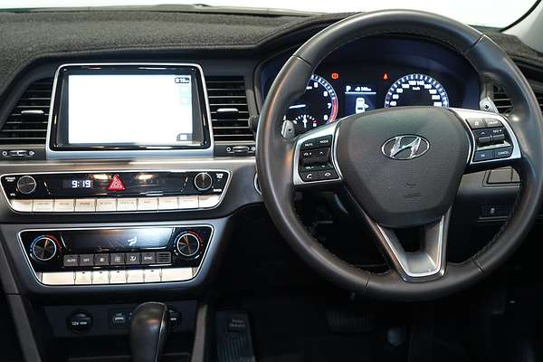 2018 Hyundai Sonata Active LF4
