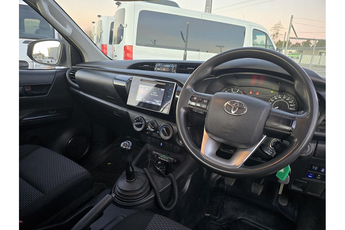 2018 Toyota Hilux Workmate GUN125R 4X4