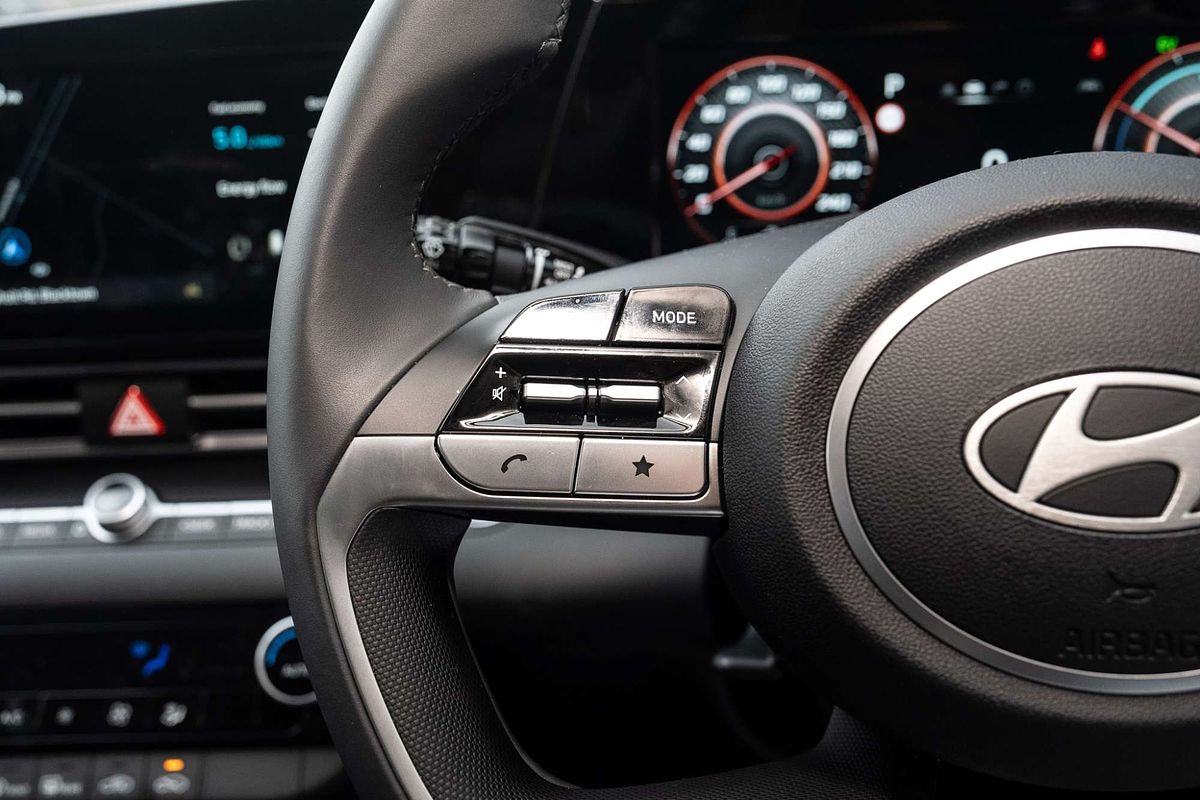 2024 Hyundai i30 Elite Hybrid CN7.V2