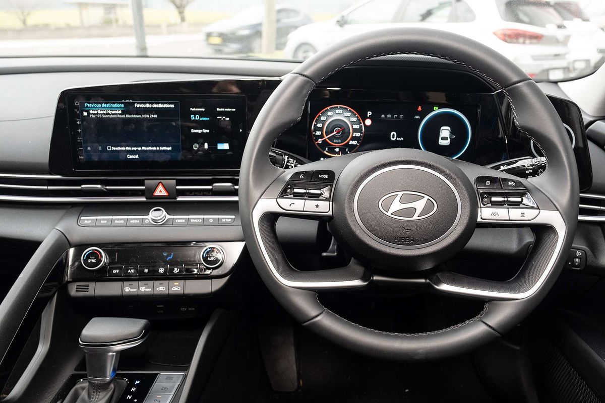 2024 Hyundai i30 Elite Hybrid CN7.V2