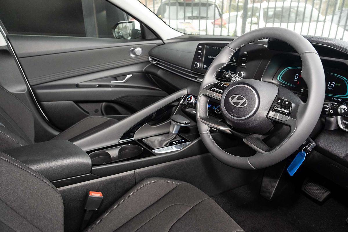 2024 Hyundai i30 Hybrid CN7.V2