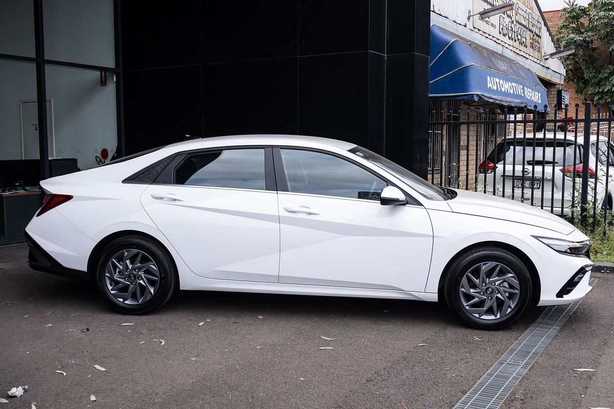 2024 Hyundai i30 Hybrid CN7.V2