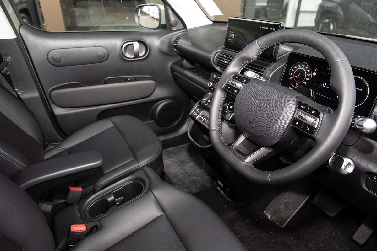 2025 Hyundai INSTER Cross AX.V1
