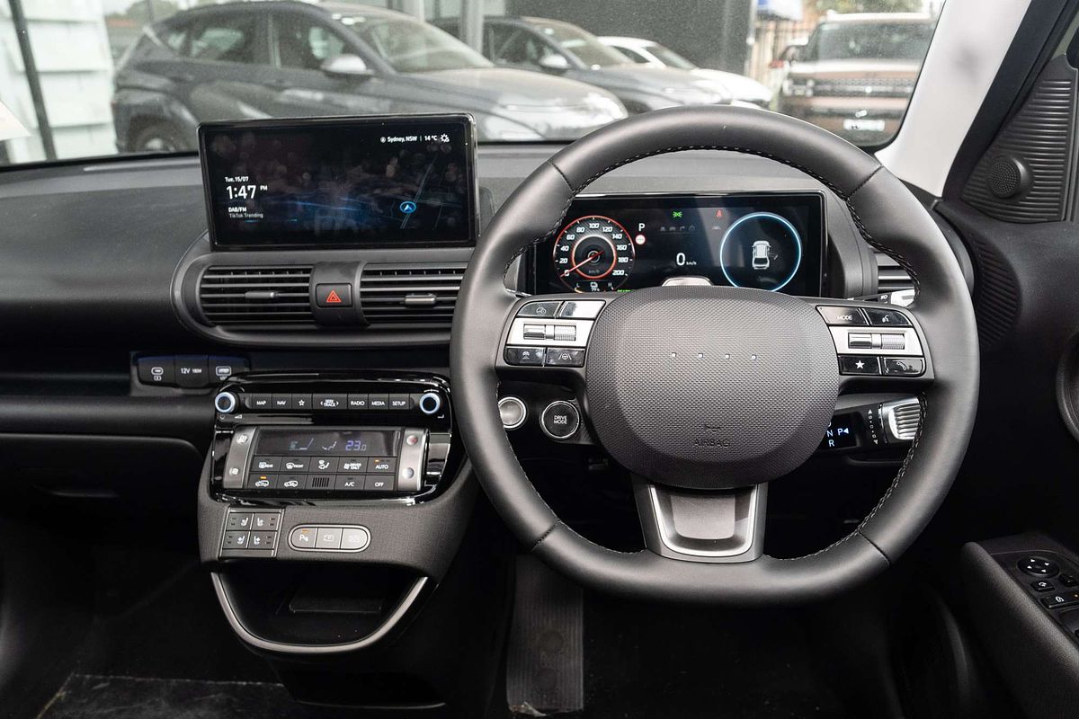 2025 Hyundai INSTER Cross AX.V1
