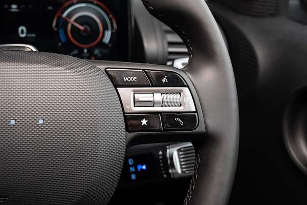 2025 Hyundai INSTER Cross AX.V1