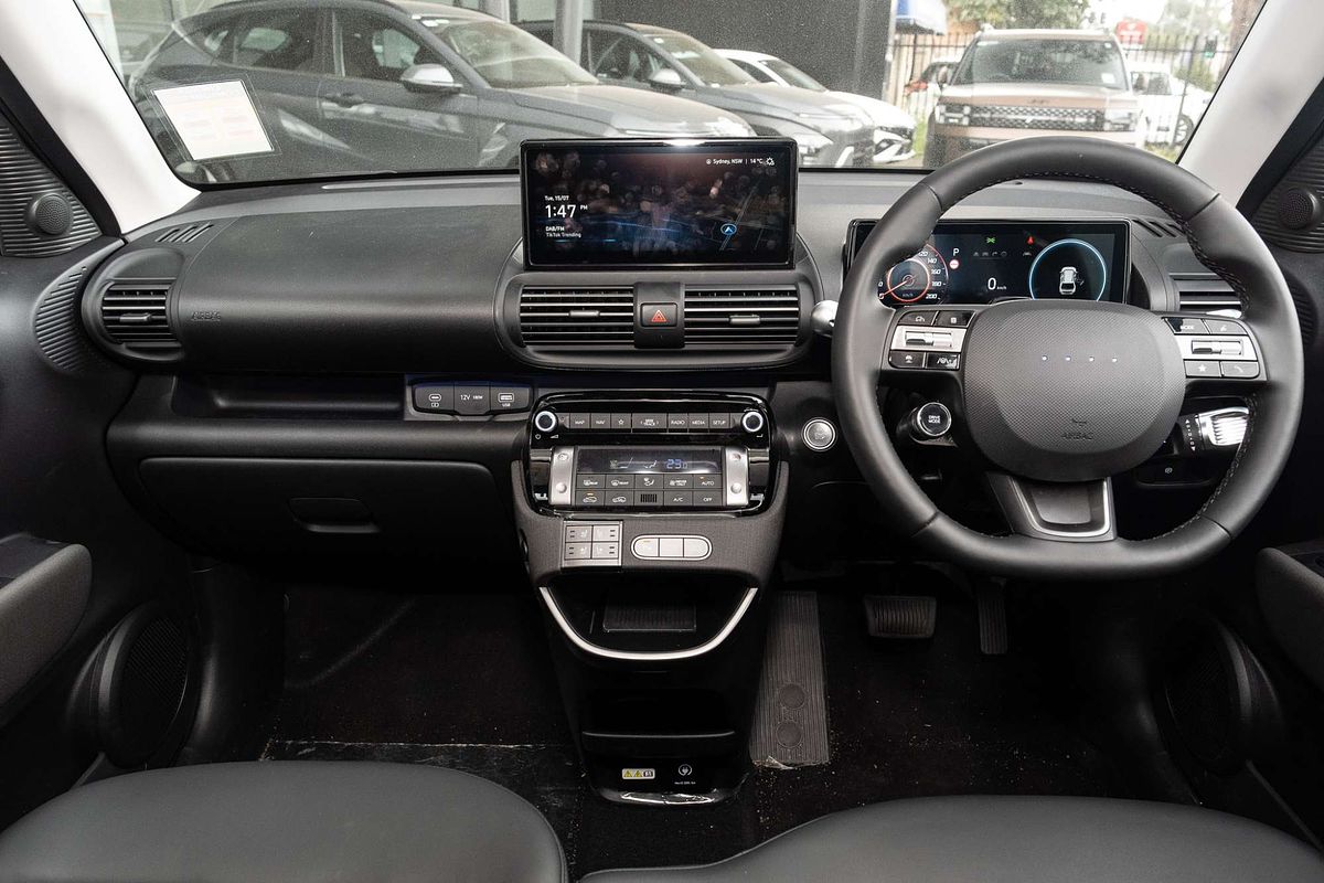 2025 Hyundai INSTER Cross AX.V1