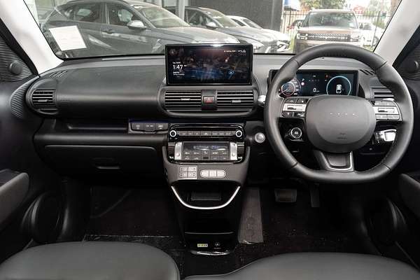 2025 Hyundai INSTER Cross AX.V1