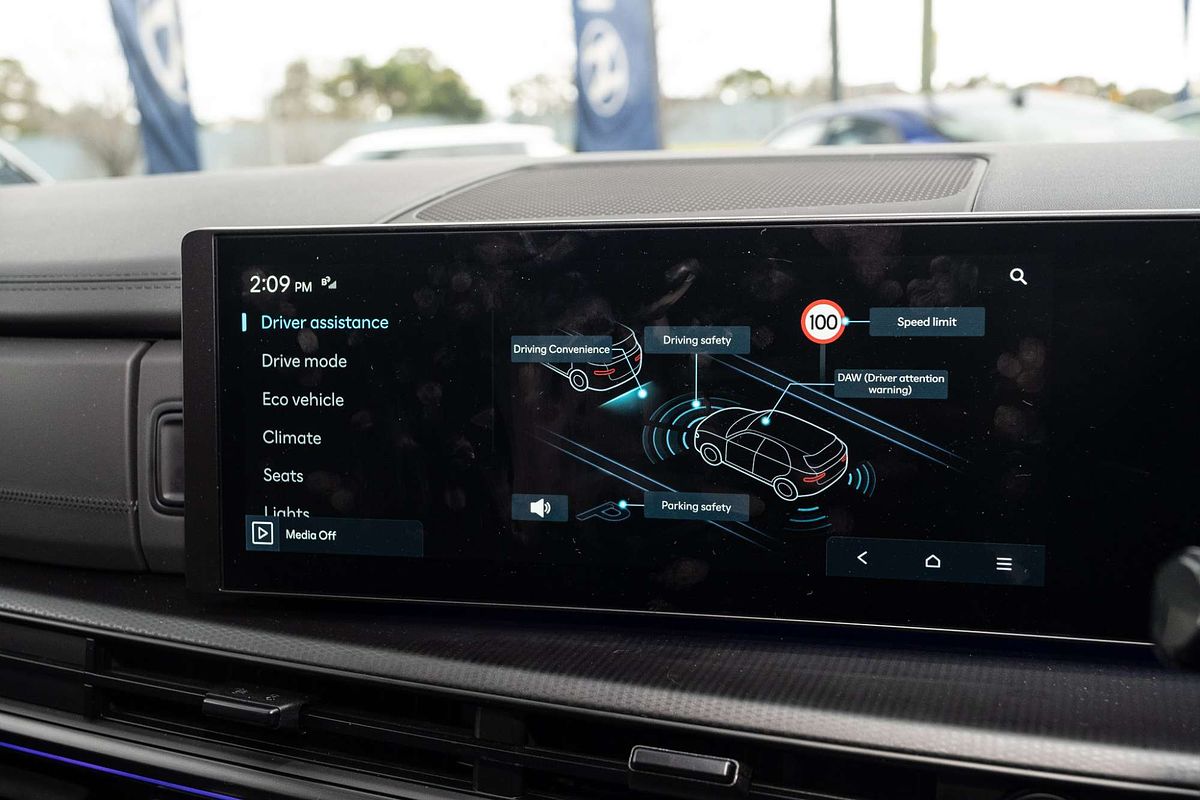 2024 Hyundai Santa Fe Hybrid Calligraphy MX5.V1