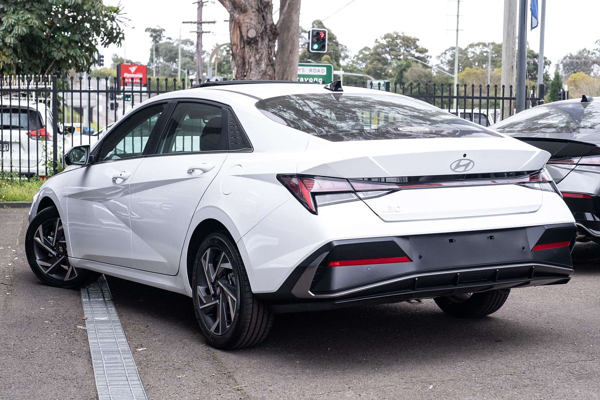 2024 Hyundai i30 Premium CN7.V2